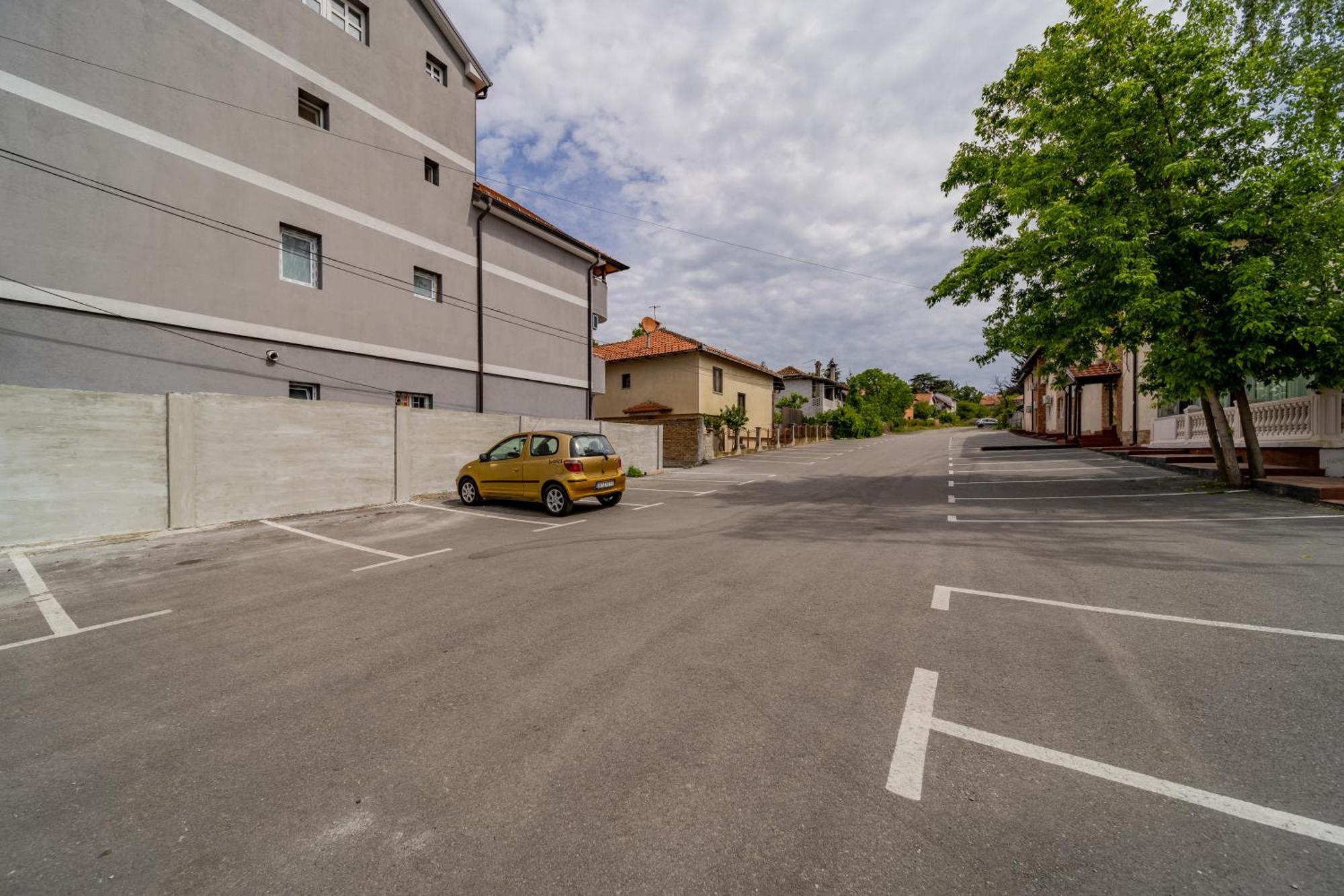 Apartmani 41 U Beogradu Voždivac Exteriör bild