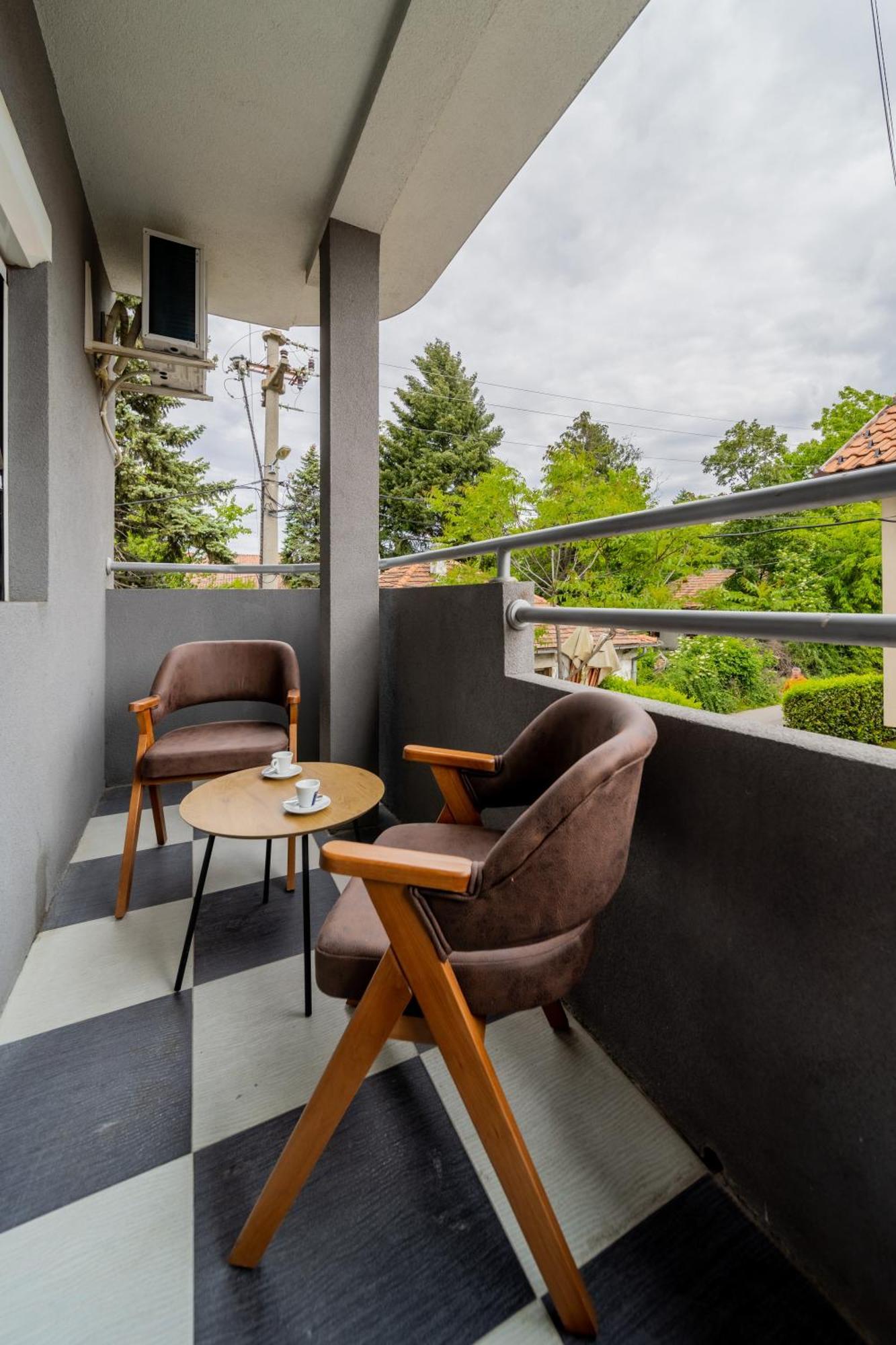 Apartmani 41 U Beogradu Voždivac Exteriör bild